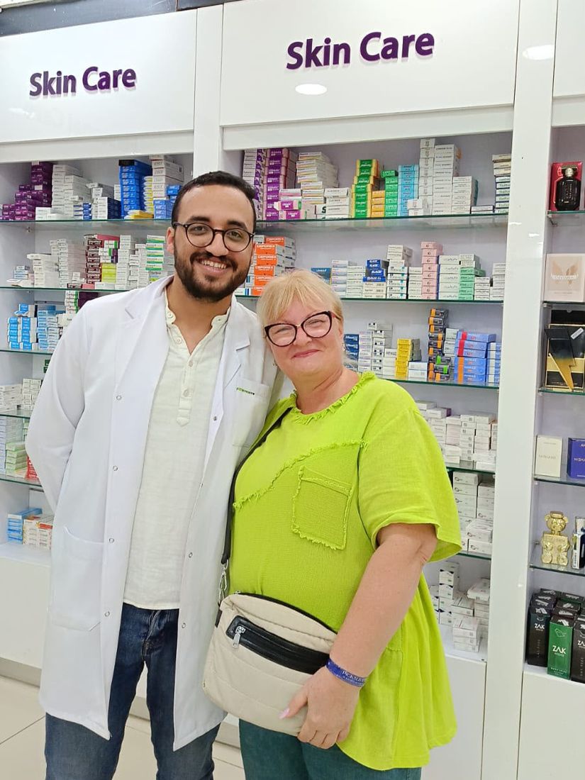 A guest with our pharmacist